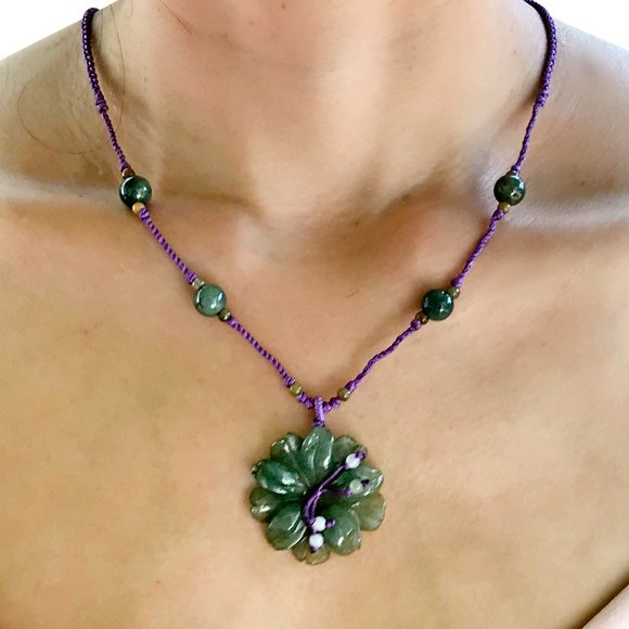 Stunning Anemone Flower Handmade Crystal Jade Necklace Pendant - Picture 5 of 5